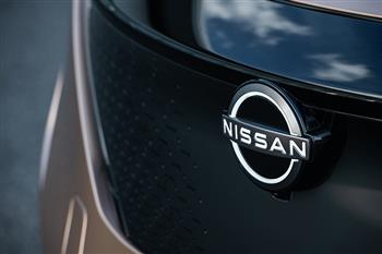 Nissan ra mắt mẫu logo mới Nissan ra mắt mẫu logo mới
